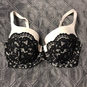 Victoria’s Secret bra